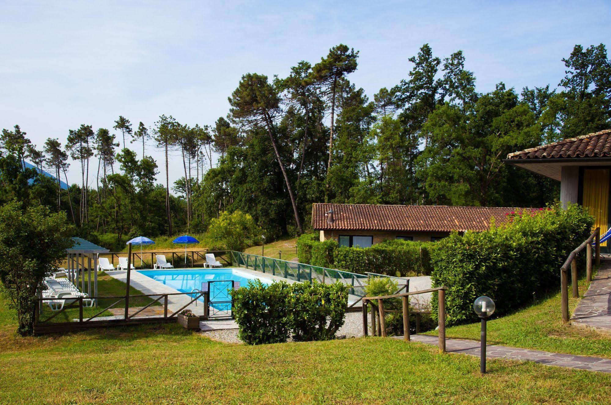 לוקה Residence Tourist מראה חיצוני תמונה