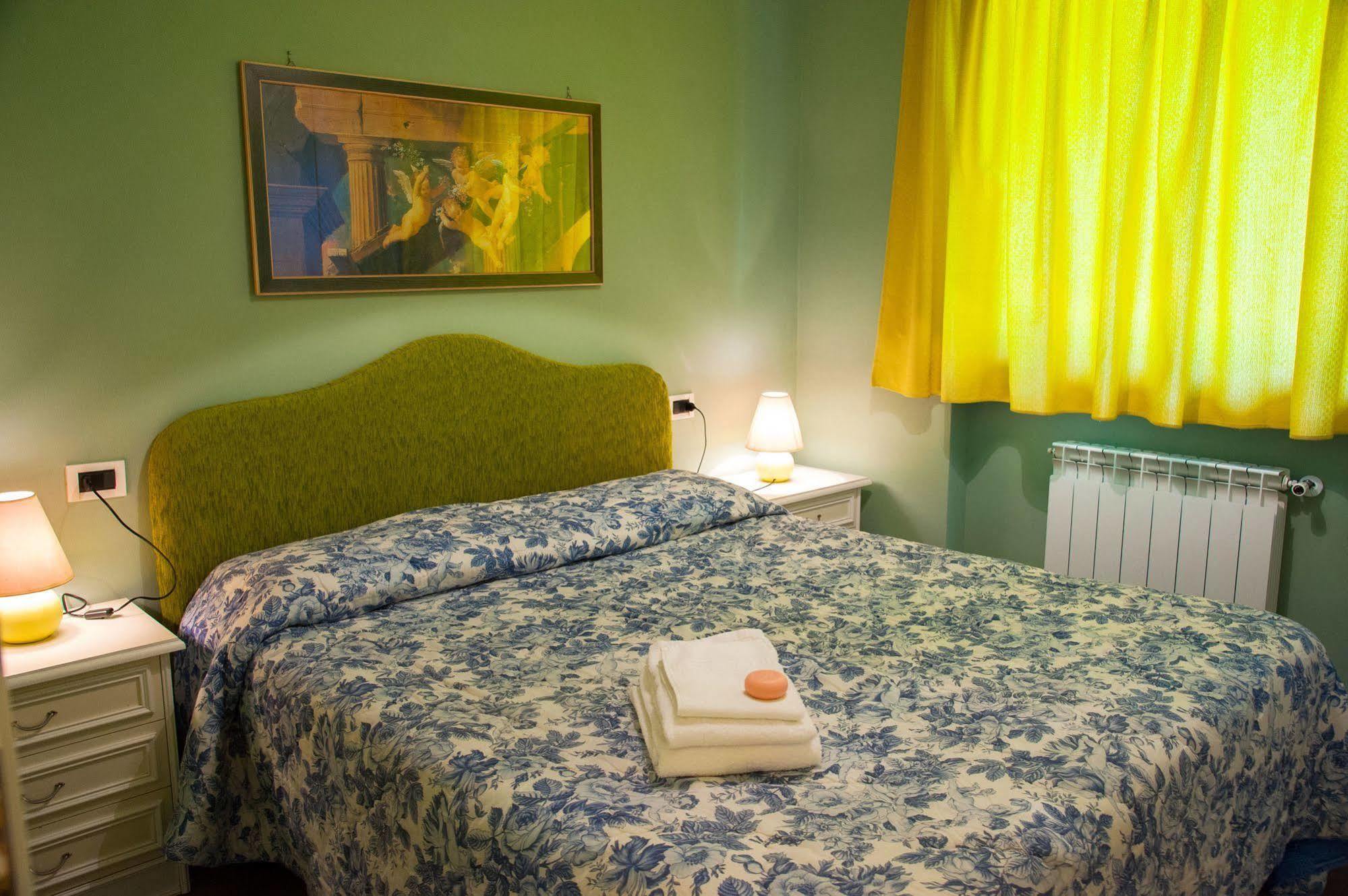 לוקה Residence Tourist מראה חיצוני תמונה